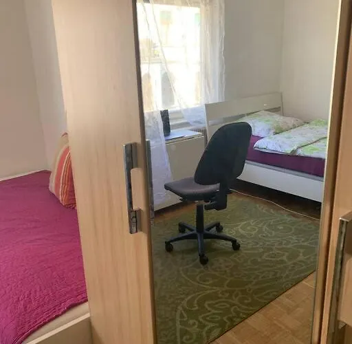 Kleine Im Zentrum 아파트 *